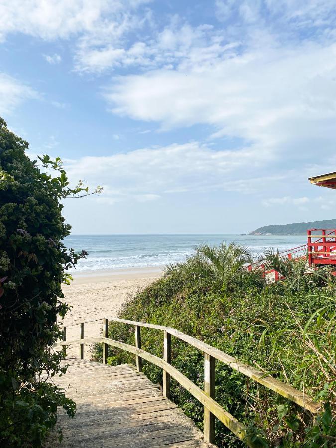 Kanaloa Vibe Stay Praia do Rosa Eksteriør billede